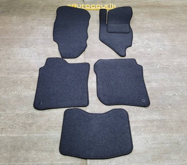 Велюровые коврики в салон Toyota Crown IX S140 (1991-1995) 